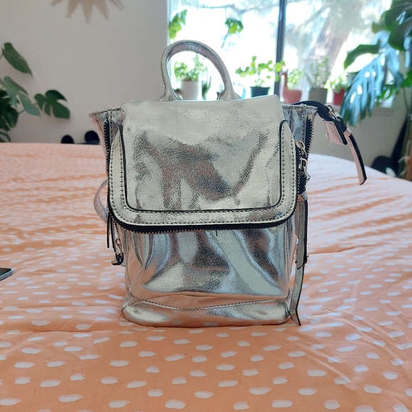 Tilly's Handbags - Tillys small backpack